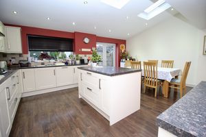 Photo 16- click for photo gallery